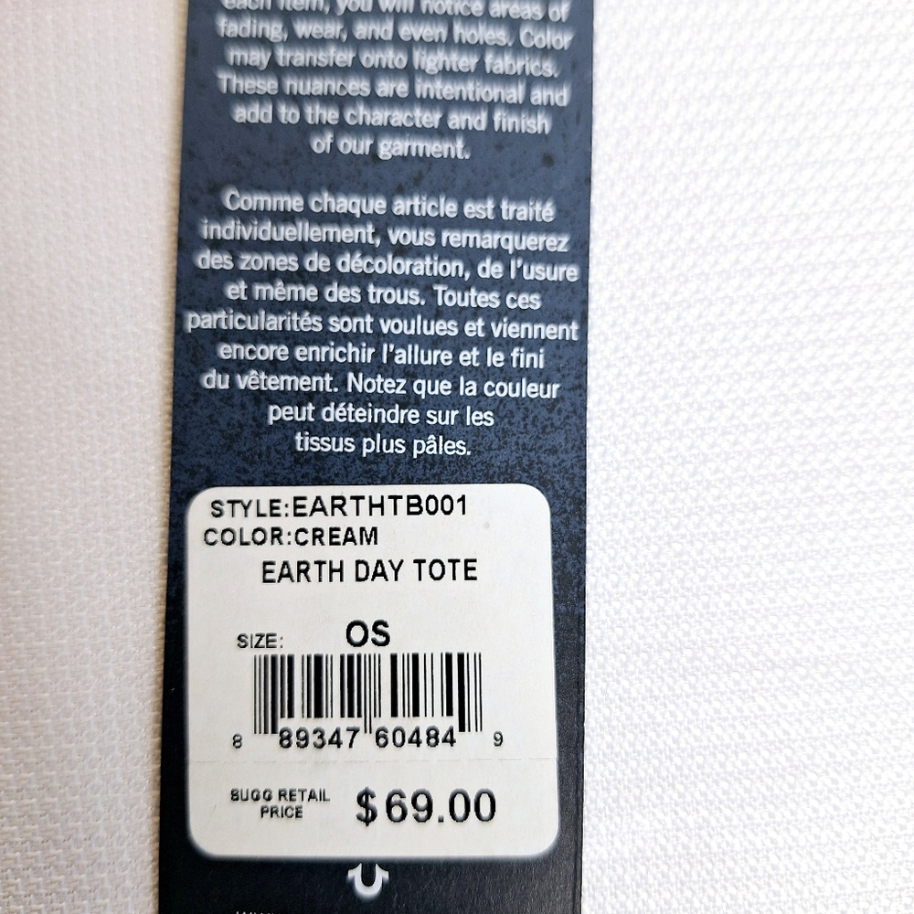 NWT True Religion brand " The Save Mother Earth" reuseable shopper/tote. - Picture 7 of 7